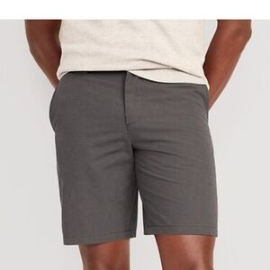 Men's Slim Textured Chino Seersucker Shorts -- 9-inch inseam Old Navy Black Gray